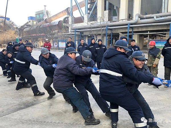 公司舉辦“愛(ài)我中華，慶祝新中國70周年”職工拔河、趣味運動(dòng)聯(lián)誼賽——剪影